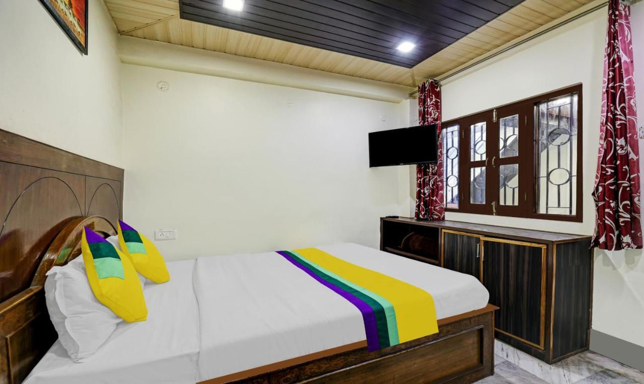 Treebo Trip Hotel Flatties Nainital Esterno foto