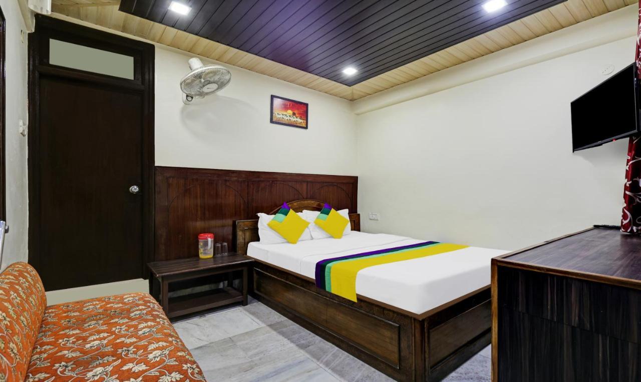 Treebo Trip Hotel Flatties Nainital Esterno foto