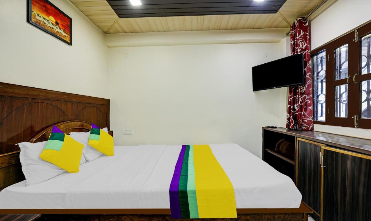 Treebo Trip Hotel Flatties Nainital Esterno foto